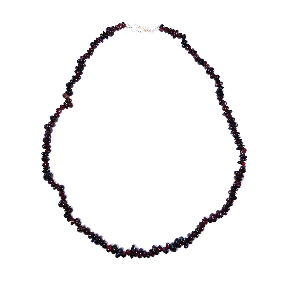 Grenat : Vertus, Bienfaits, Propriétés et Signification en Lithothérapie collier grenat baroque 45cm 01