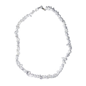 Howlite : Vertus, Bienfaits, Propriétés et Signification en Lithothérapie collier howlite baroque 45cm 01