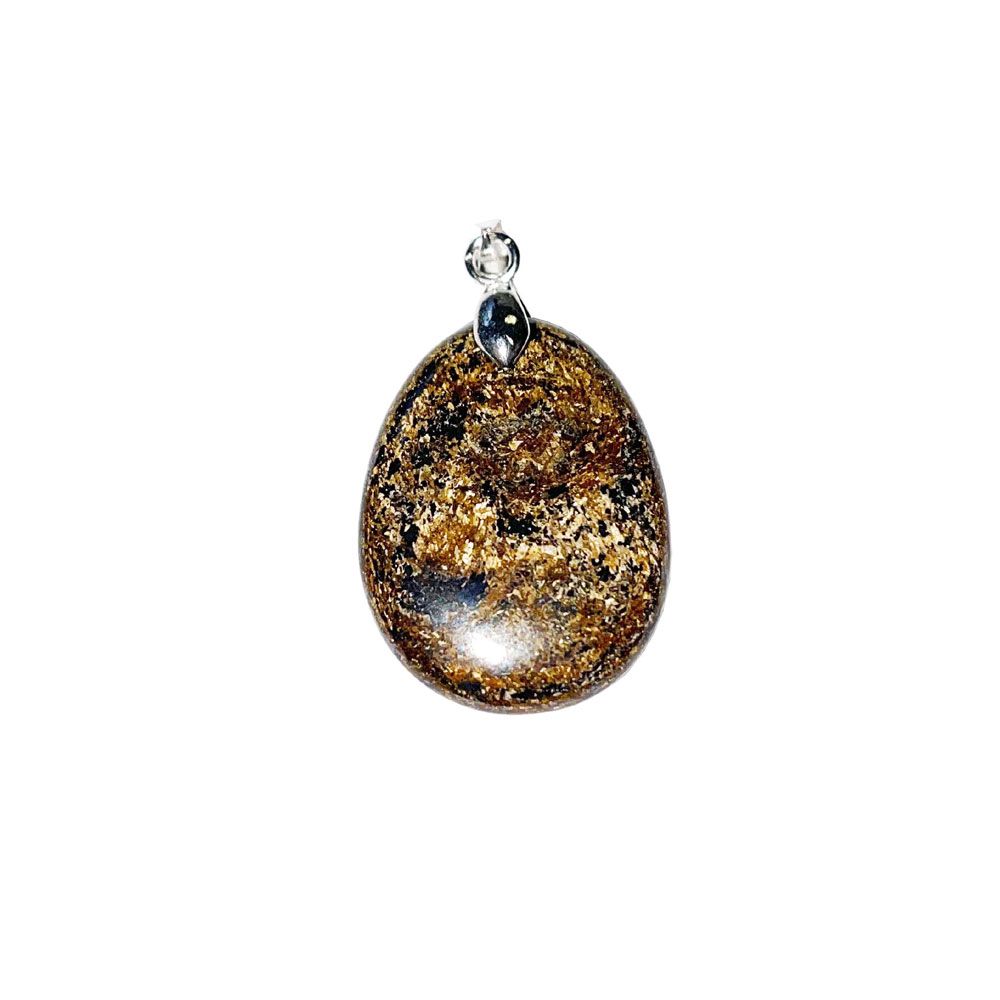 Bronzite : Vertus, Bienfaits, Propriétés et Signification en Lithothérapie pendentif bronzite pierre plate 01