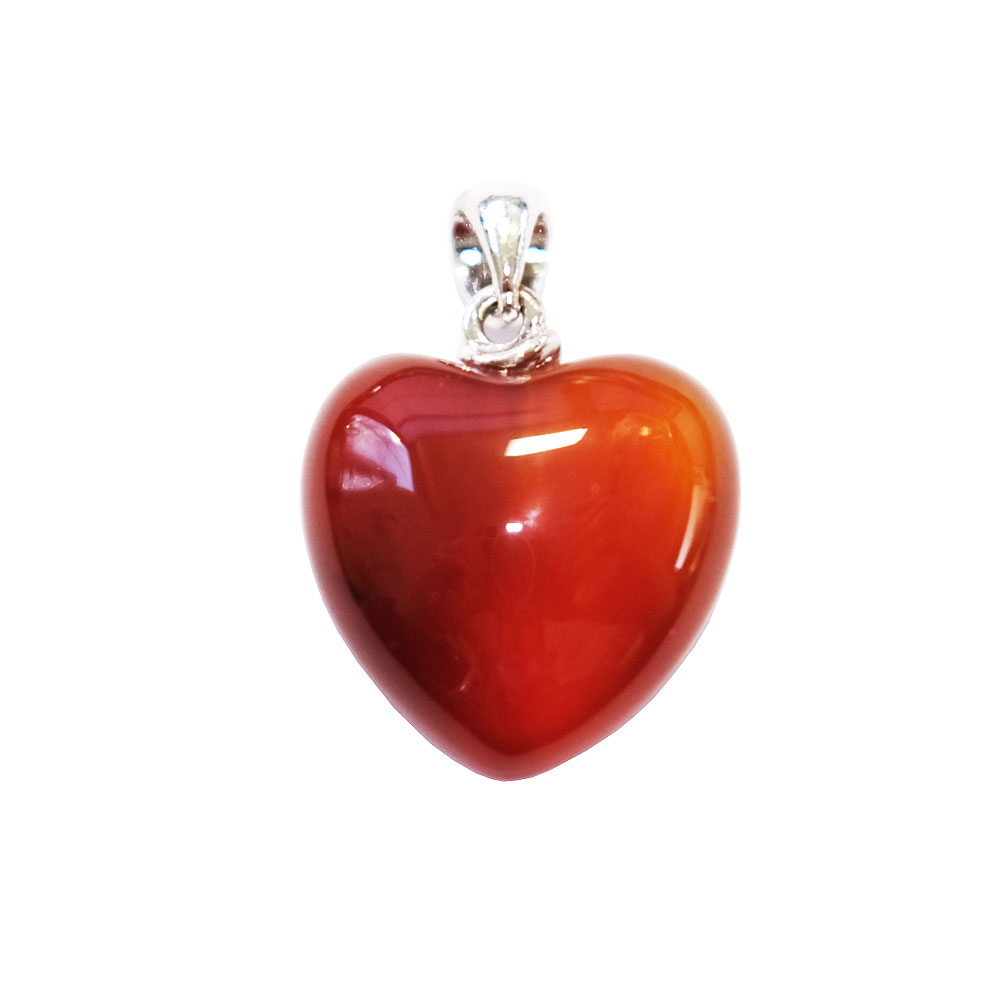 Cornaline : Vertus, Bienfaits & Propriétés en Lithothérapie pendentif cornaline petit coeur 01
