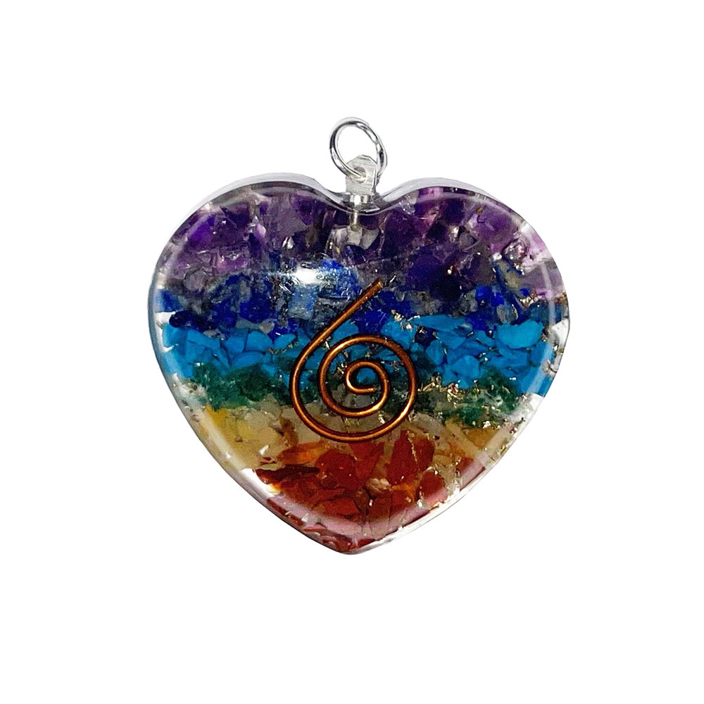 pendentif orgonite 7 chakras petit coeur 02 pendentif orgonite 7 chakras petit coeur 02